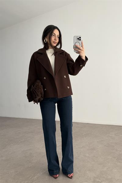 Düğme Detaylı Klasik Kesim Orta Boy Acı  Kahve Kaban