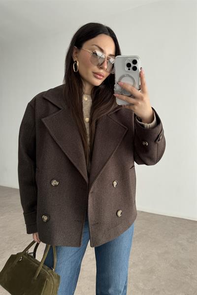 Düğme Detaylı Klasik Kesim Orta Boy Boz  Kahve Kaban