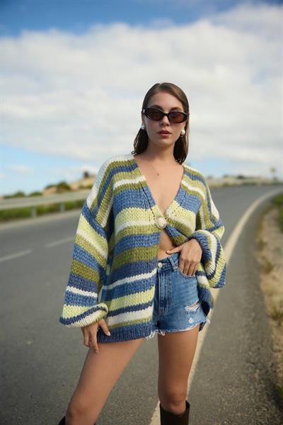 Mavi Yeşil Çizgili Orijinal Marka Kazak