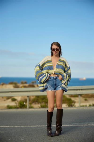 Mavi Yeşil Çizgili Orijinal Marka Kazak