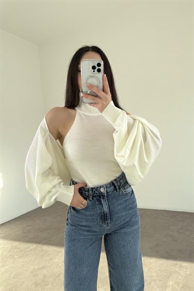 Ekru Halter Kesim Bluzlu Bolerolu Takım Üst