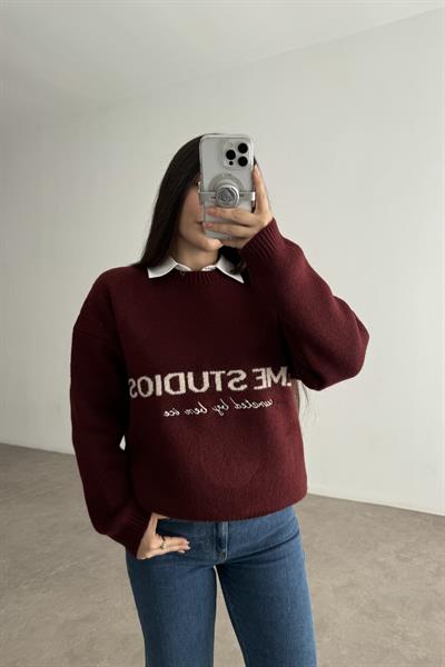 Eme Studios Bordo Kazak