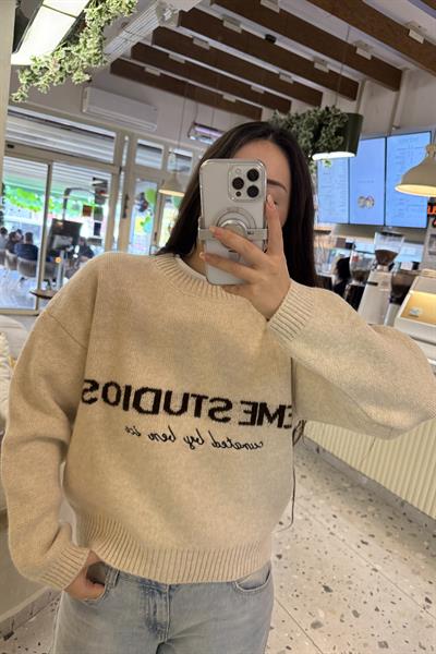 Eme Studios Ekru Kazak