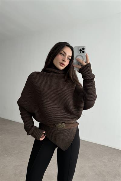 Eteği V Kesimli Boğazlı Acı Kahve Kazak