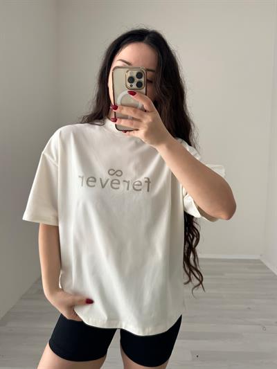 Ferever Logolu Ekru Dik Yaka Tişört