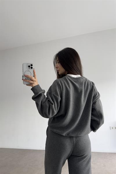 Fitilli Dokulu Gri Eşofman Takımı