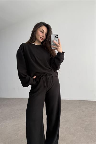 Fitilli Dokulu Siyah Eşofman Takımı