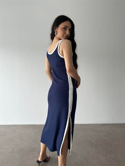 Lcst Yırtmaç Detaylı Laci Elbise