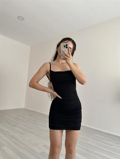 Flora Sırt Dekolteli Siyah Elbise