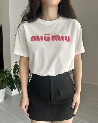 F/MM Pembe Logolu Beyaz Tişört