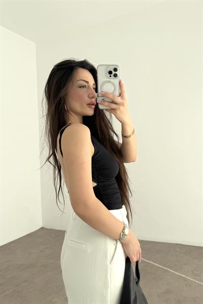 Gold Tokalı Toparlayıcı Siyah Bodysuit