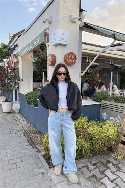 Hafif Dolgulu Şişme Siyah Ceket