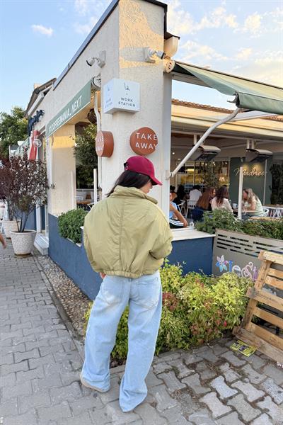 Hafif Dolgulu Şişme Yeşil Ceket