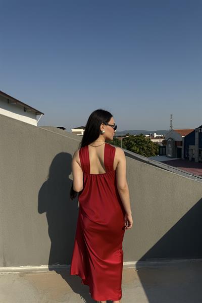 Halter Yaka İpek Saten Elbise Kırmızı