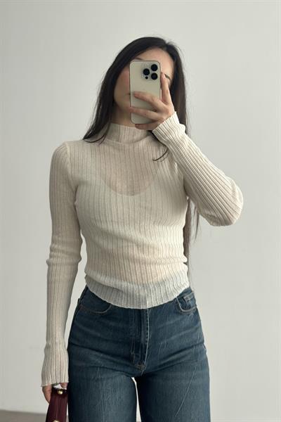 HM Dik Yakalı Transparan Bluz Ekru