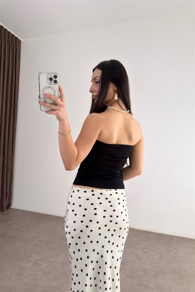 Hm Orijinal Gold Toka Detaylı Siyah Straplez Bluz 