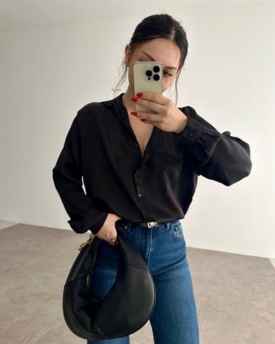 İpek Saten Dökümlü Siyah Gömlek