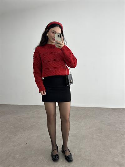 Kadife Cep Detaylı Siyah Etek