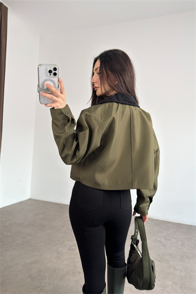 Kadife Yakalı Kısa Bondit Haki Ceket