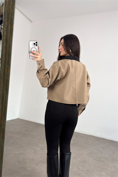 Kadife Yakalı Kısa Bondit Vizon Ceket