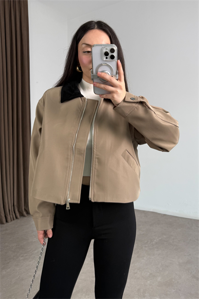 Kadife Yakalı Kısa Bondit Vizon Ceket