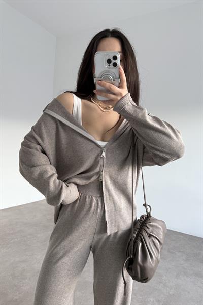 Kapüşonlu Premium Triko Çift Fermuarlı Taş Takım