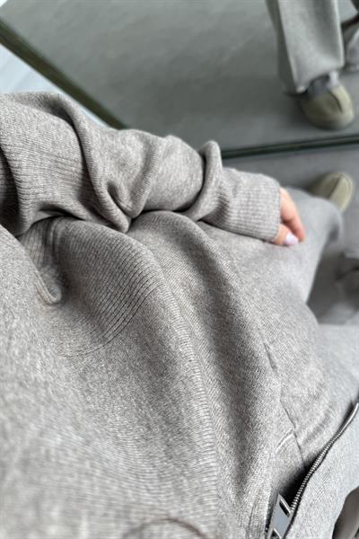 Kapüşonlu Premium Triko Çift Fermuarlı Taş Takım