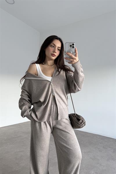 Kapüşonlu Premium Triko Çift Fermuarlı Taş Takım