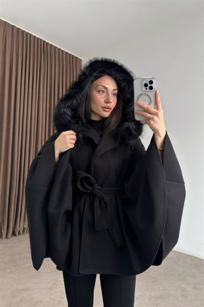 Kapüşonu Kürklü Kaşe Siyah Panço 