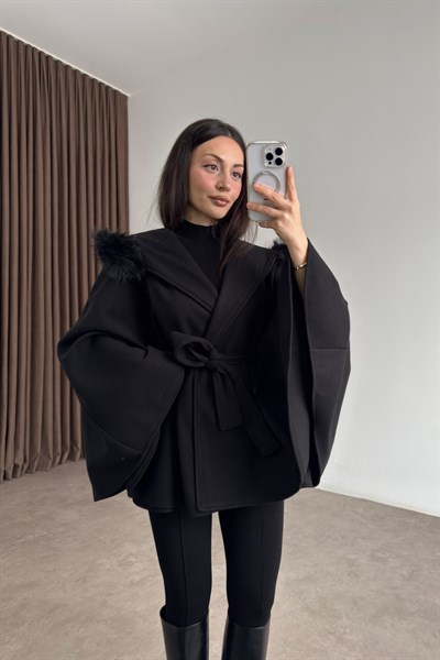Kapüşonu Kürklü Kaşe Siyah Panço 