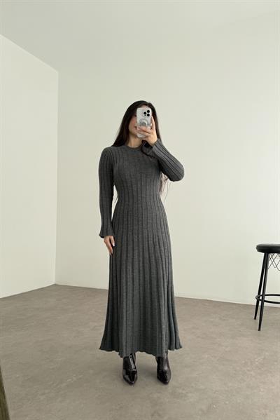 Kaşkorse Uzun Eteği Volanlı Elbise Antrasit