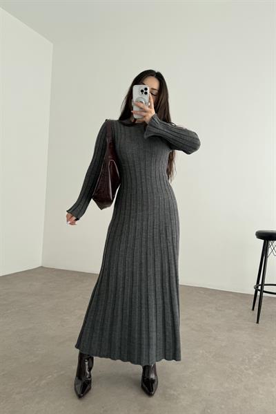 Kaşkorse Uzun Eteği Volanlı Elbise Antrasit