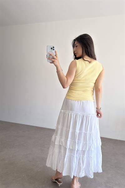 Katlı Volanlı Beyaz Midi Etek 