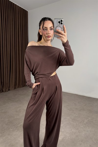 Kayık Yaka Modal Kahve Bluz Pantolon Takım