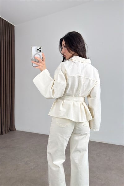 Kemer Detaylı Ekru Denim Takım