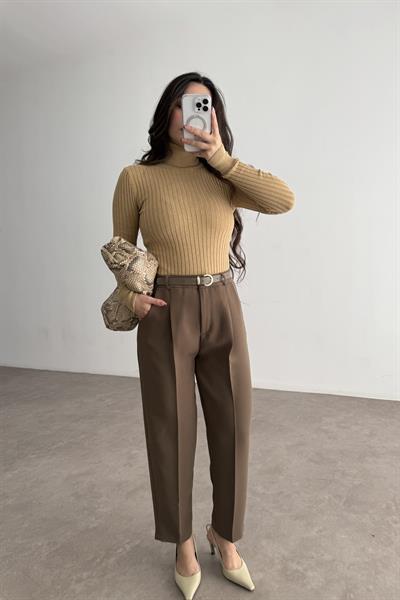 Kemer Detaylı Krep Havuç Pantolon Mocha