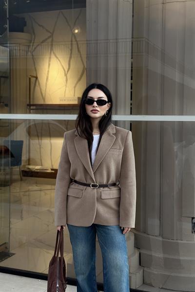 Premium Kemer Detaylı Dokulu Vizon Blazer Ceket