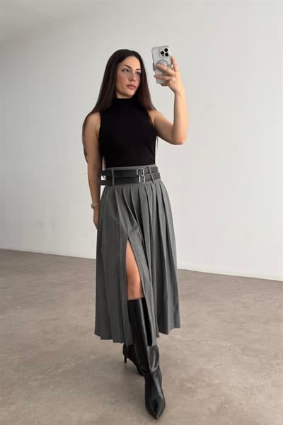 Kemerli Pileli Yırtmaçlı Gri Midi Etek