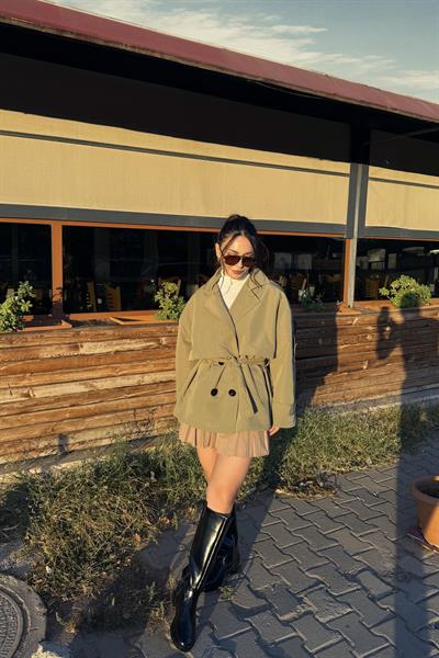 Kısa Kuşaklı Kruvaze Çağla Trençkot