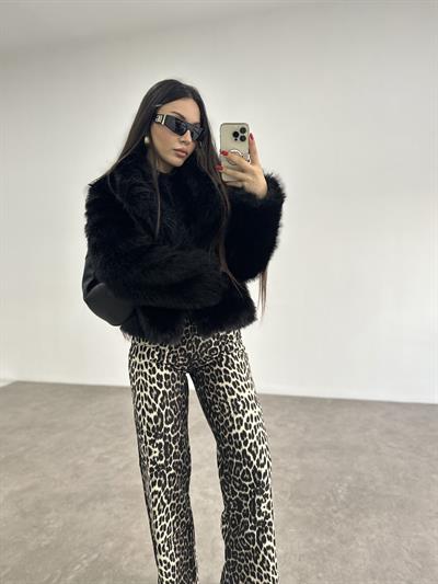 Kısa Yakalı Premium İthal Siyah Kürk