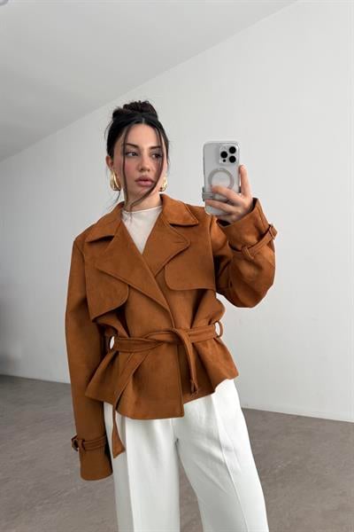 Kruvaze Kemer Detaylı Tarçın Süet Ceket