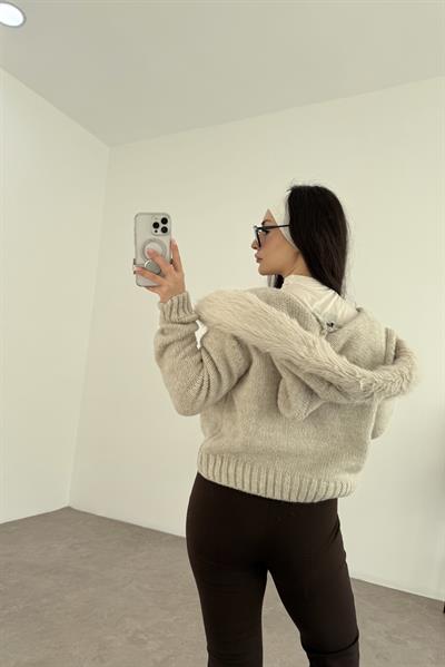 Kürklü Kapüşonlu  Fermuarlı Taş Hırka 