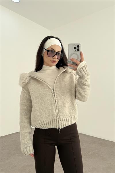 Kürklü Kapüşonlu  Fermuarlı Taş Hırka 