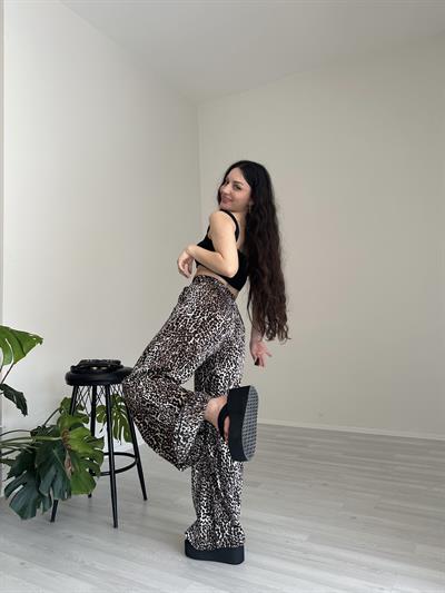 LEO Desenli Dökümlü Pantolon