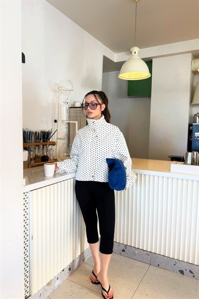 Luna Puantiyeli Dik Yakalı Ekru Ceket