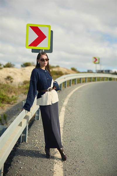 Mavi Beyaz Geçişli Orijinal Marka Kazak