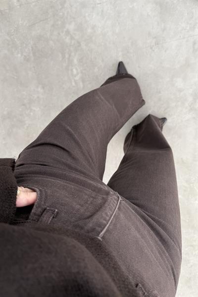 MNG Acı Kahve Straigtleg Jean