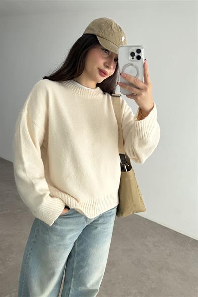 Mssmo Yuvarlak Yaka Triko Kazak Ekru