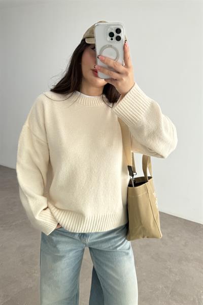 Mssmo Yuvarlak Yaka Triko Kazak Ekru