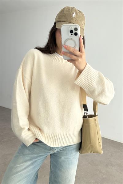 Mssmo Yuvarlak Yaka Triko Kazak Ekru